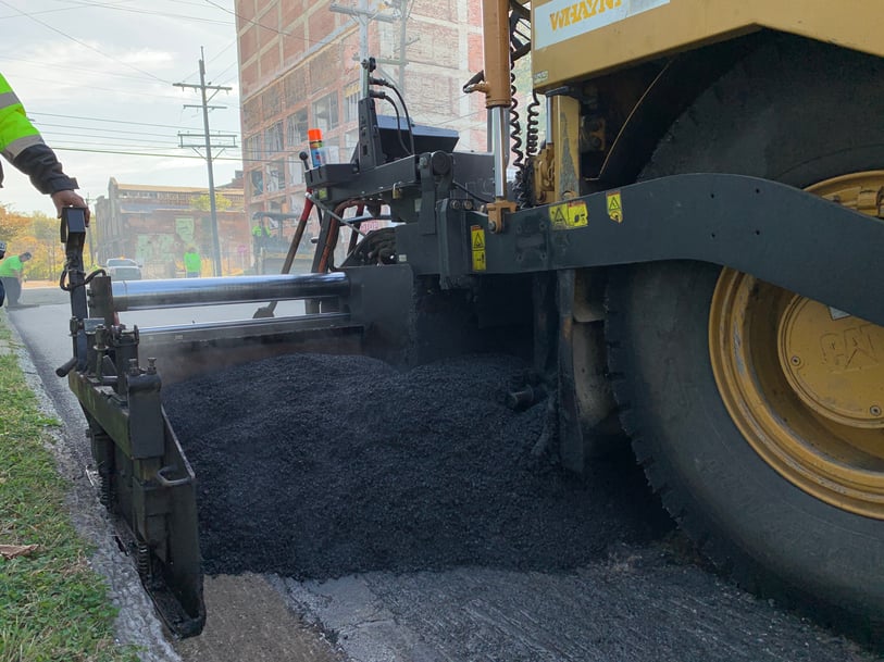 aramid-reinforced composite asphalt 